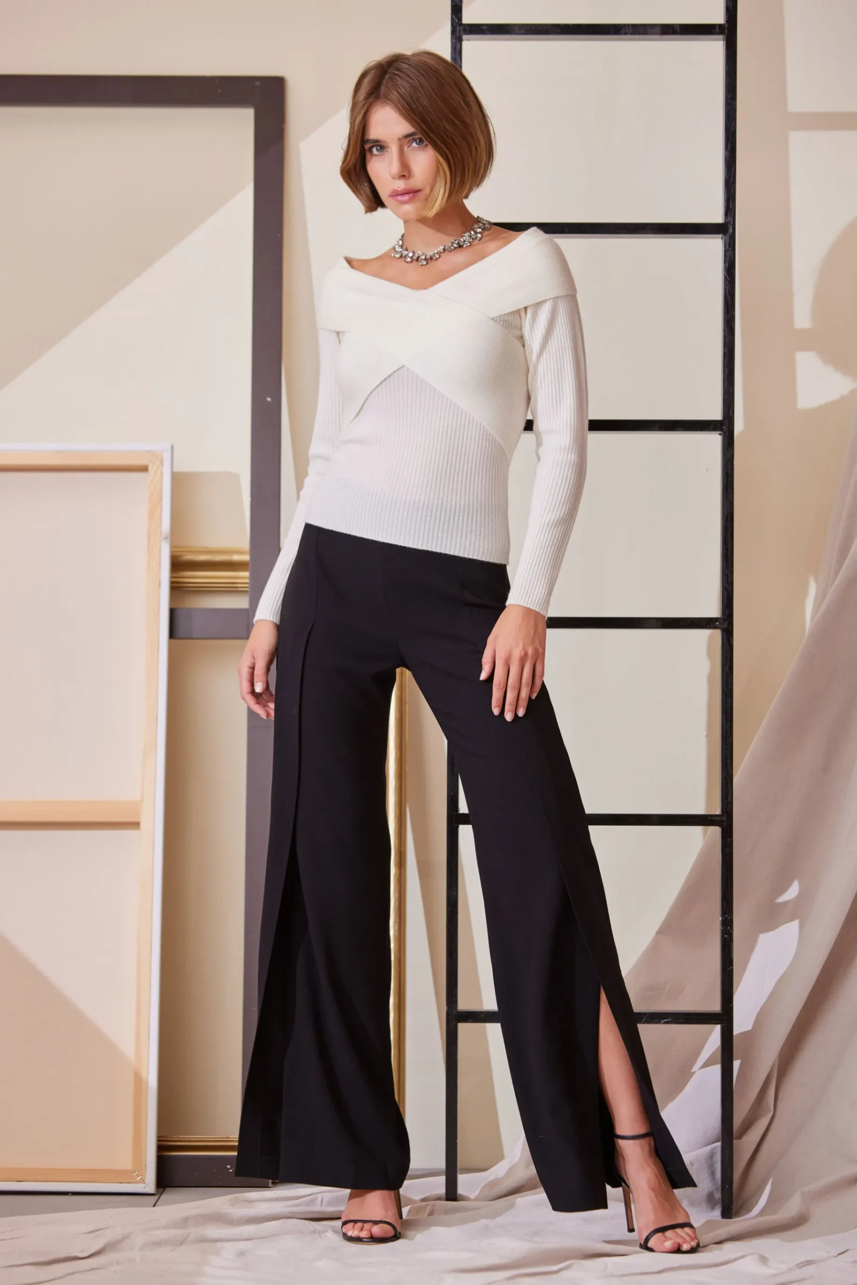 Elie Tahari Crepe Overlay Slit Pant- Bottoms|Suiting