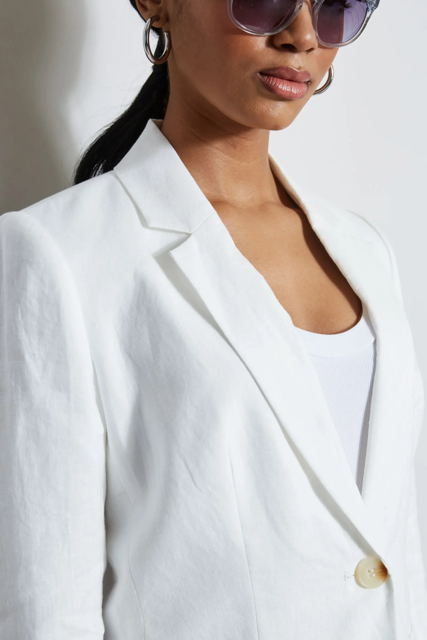 Elie Tahari Embroidered Linen Blazer- Jackets & Blazers