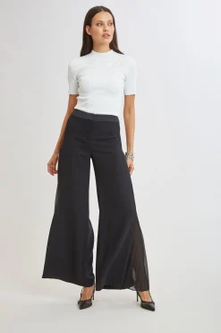 Elie Tahari Fluid Side Pleated Pant- Bottoms